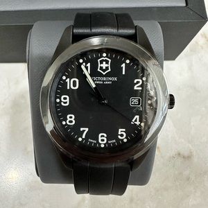 Men’s Watch-Victorinox Swiss Army